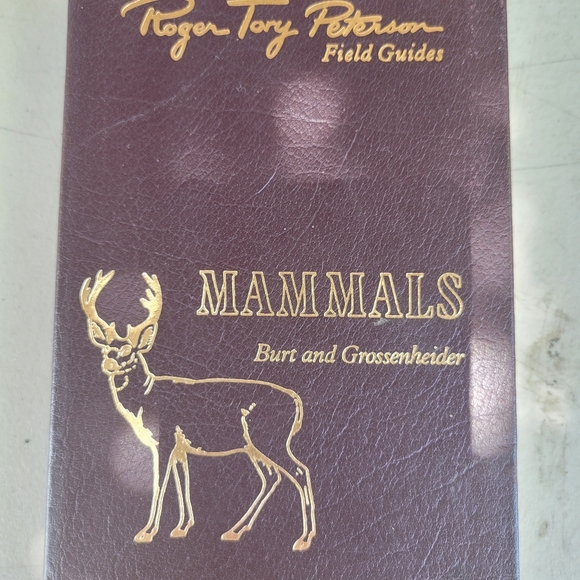 Roger Tory Peterson Field Guides - Picture 2 of 10